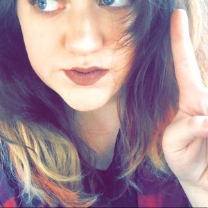 Meet your Posher, Georgia